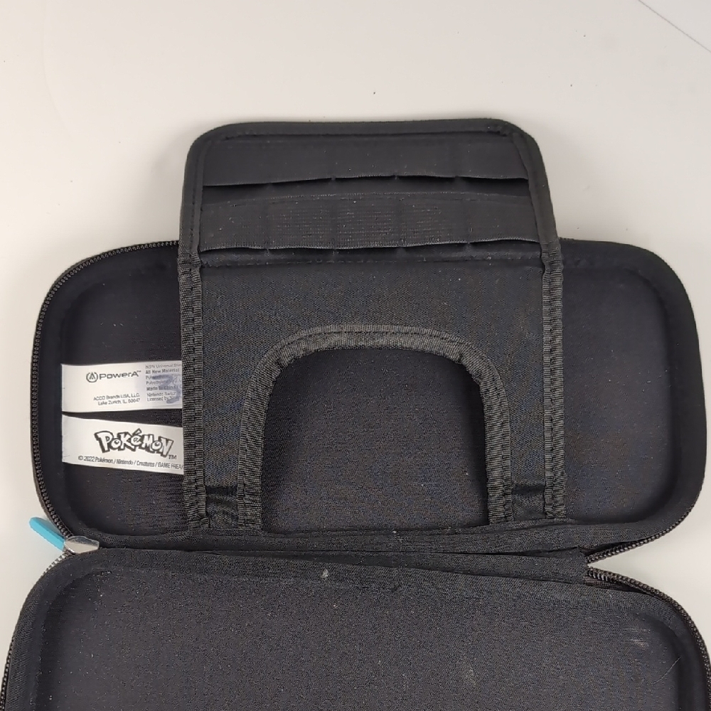 Pikachu Nintendo Switch Case - Picture 6 of 6